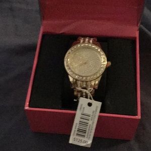 Goldplated Watch with rhinestones